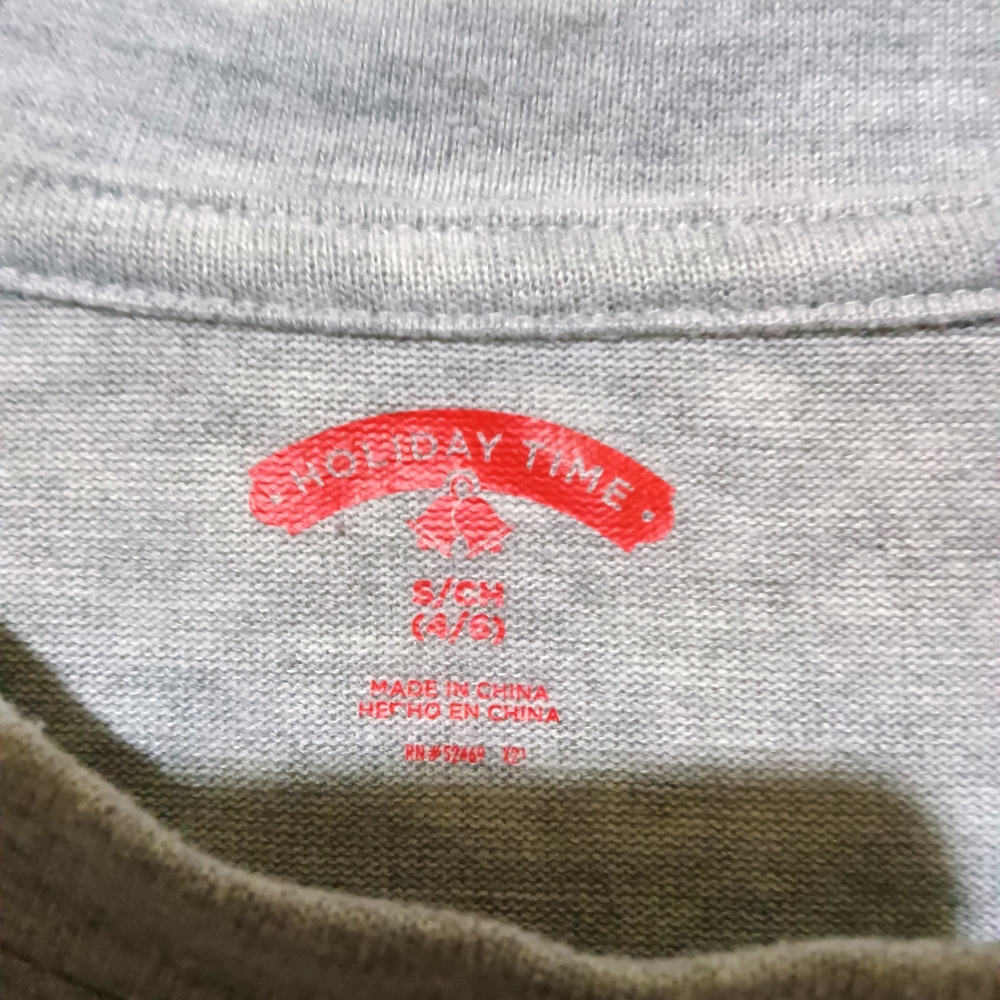 Holiday Time "merry merry bright" red & green on a grey sweater size small (4-6) - Picture 8 of 8